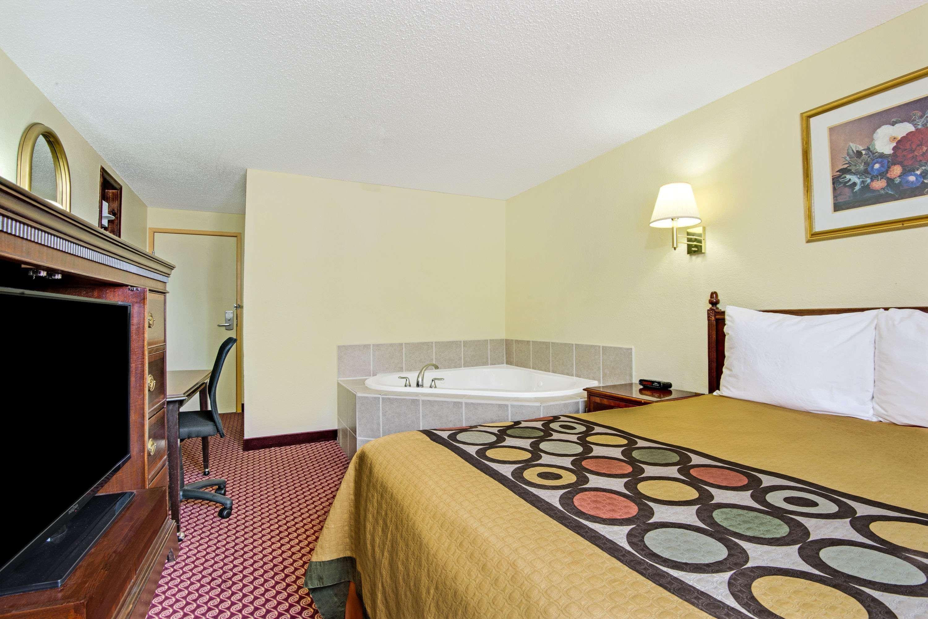 ליברטי Baymont Inn & Suites By Wyndham מראה חיצוני תמונה