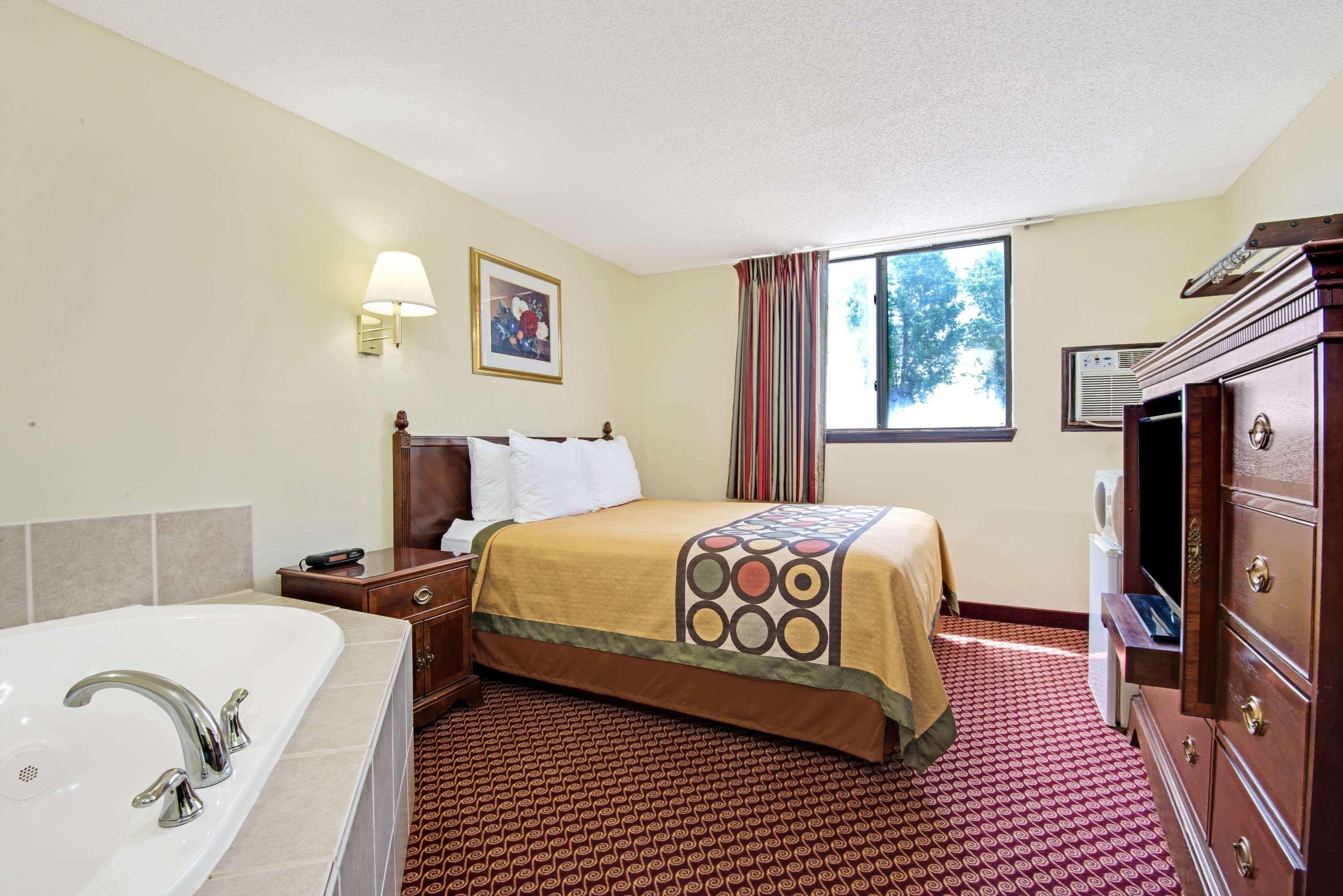 ליברטי Baymont Inn & Suites By Wyndham מראה חיצוני תמונה