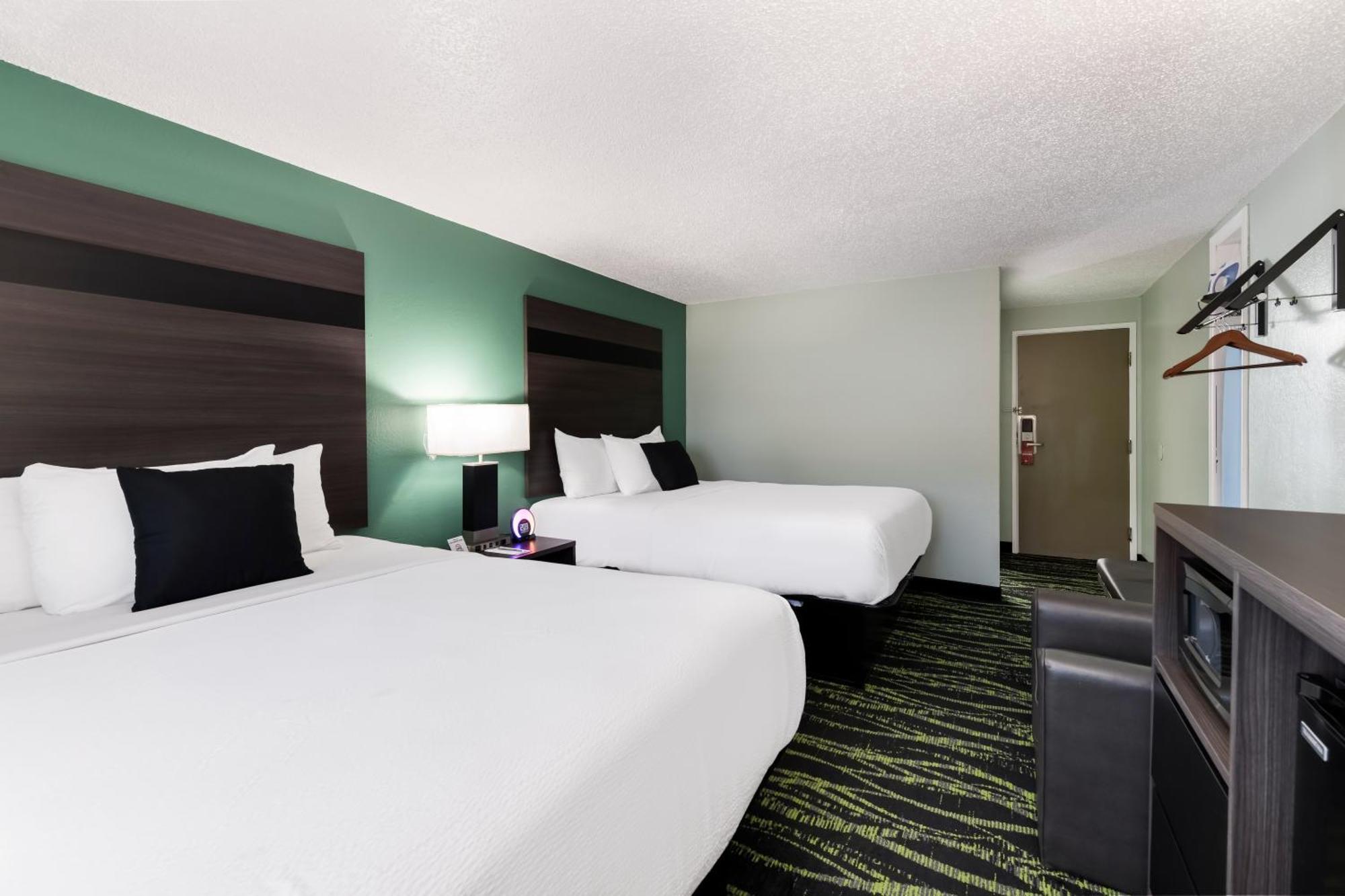 ליברטי Baymont Inn & Suites By Wyndham מראה חיצוני תמונה