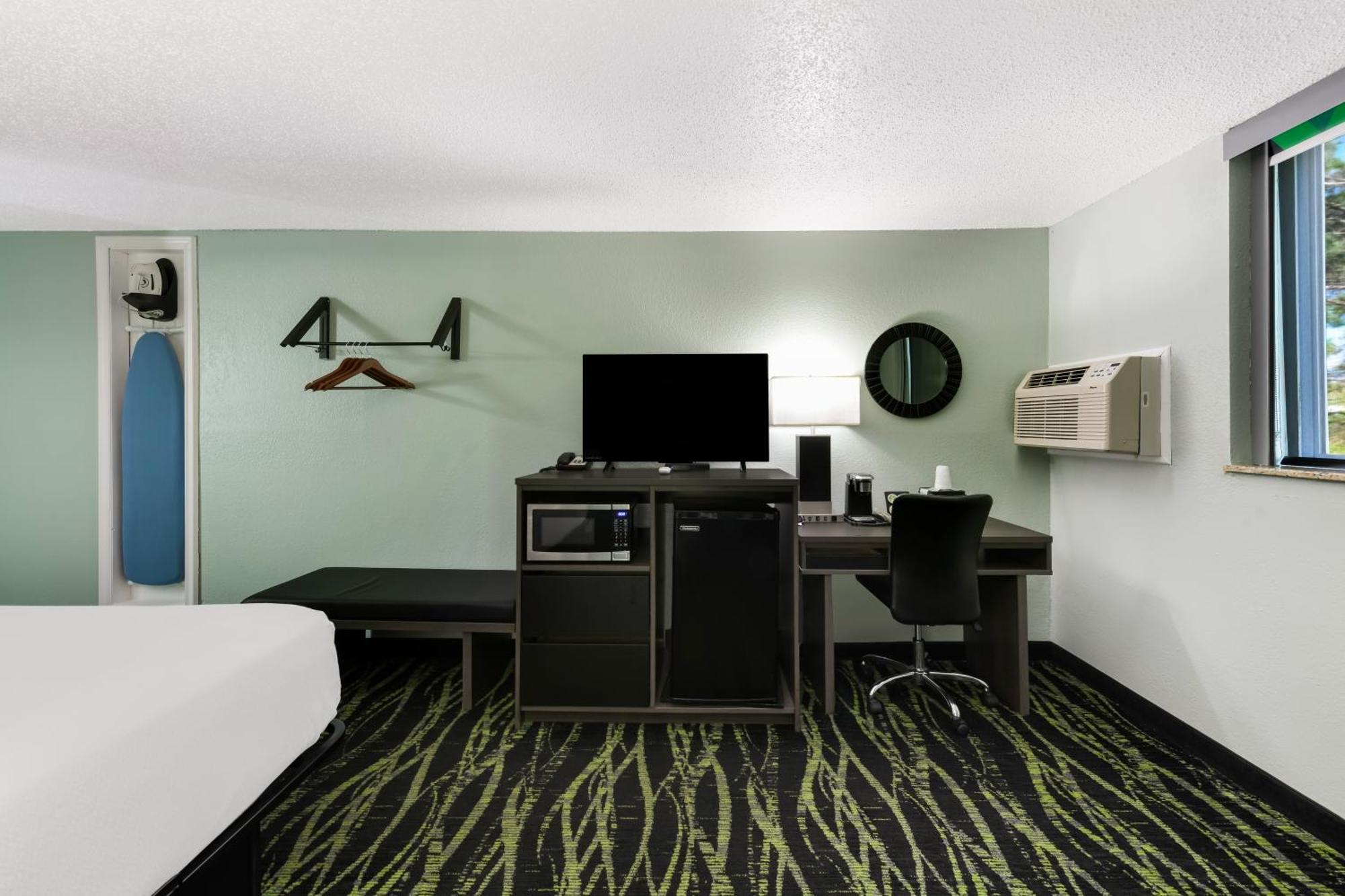 ליברטי Baymont Inn & Suites By Wyndham מראה חיצוני תמונה
