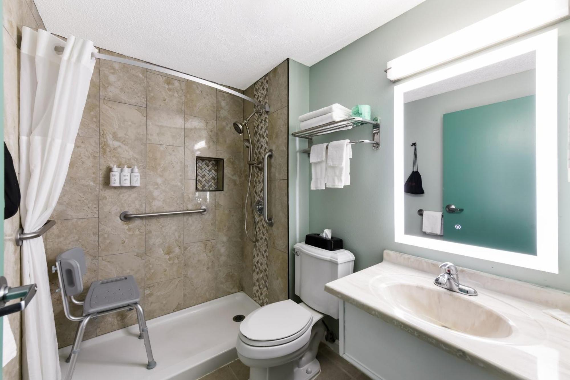 ליברטי Baymont Inn & Suites By Wyndham מראה חיצוני תמונה